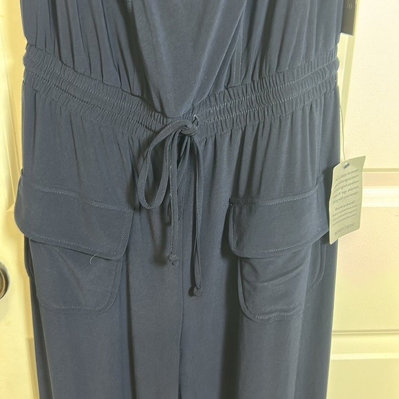 Vince Camuto blue Wide leg Cowl Neck romper size XS inseam 29” elastic waist NWT - Picture 6 of 9
